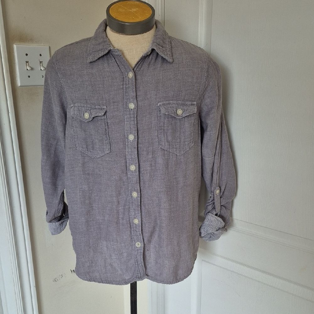 Women's Classic Button Down Shirt - Gray